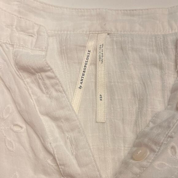 Anthropologie Eyelet Cropped Blouse, size XSP - Picture 3 of 8